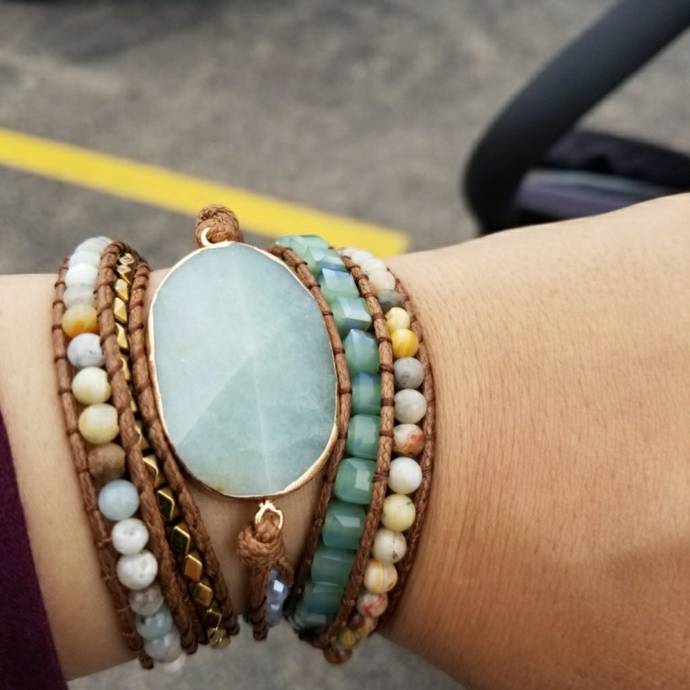 NATURAL AMAZONITE STONE & GLASS BRACELET - Picture 3 of 4